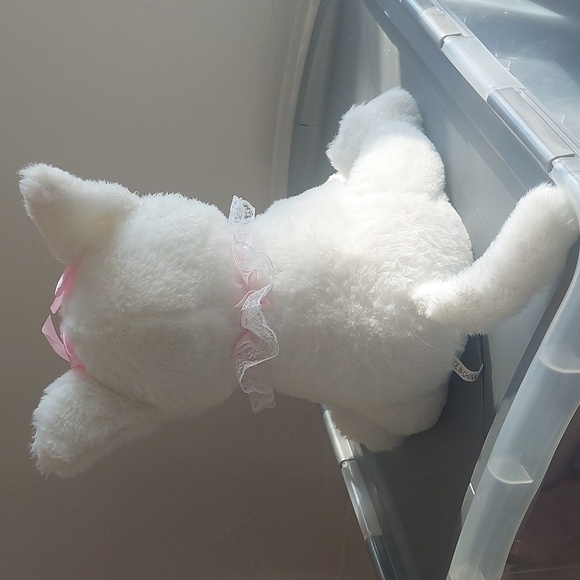 Cute Kitty plushie - Picture 3 of 4